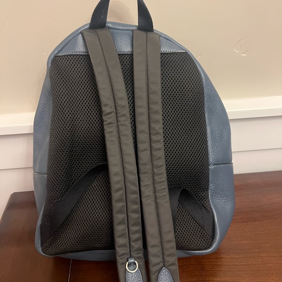 Sold - Picture 3 of 5